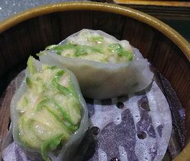 沈阳吃瓜墙,街头巷尾的都市奇观