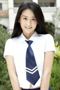 网红明星吃瓜网杨一凡,揭秘网红明星吃瓜界的风云人物