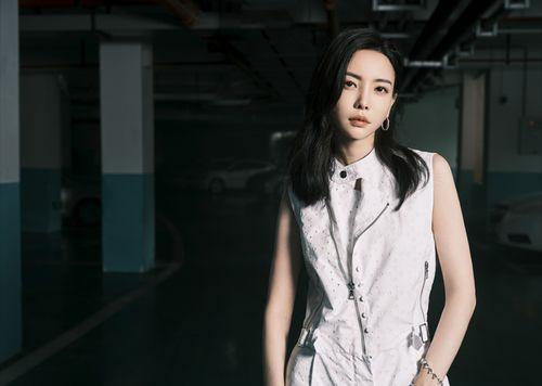 于文文爆料吃瓜