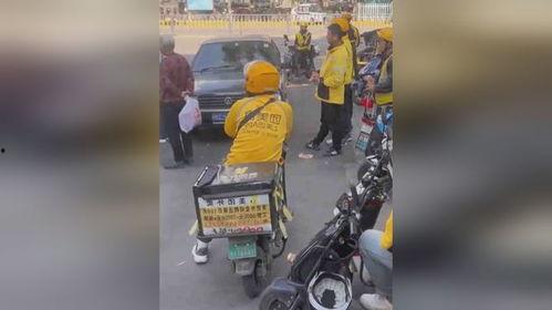 骑手正在吃瓜图片,一瓜在手，快乐无边