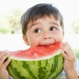 小孩头像高清吃瓜,萌态十足！高清小孩头像萌化你的心