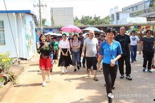 红河职教园区吃瓜,瓜果飘香里的校园生活剪影  第3张