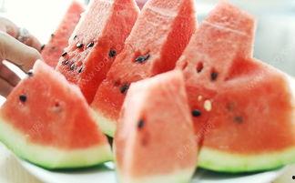 吃瓜都会拉肚子  第2张