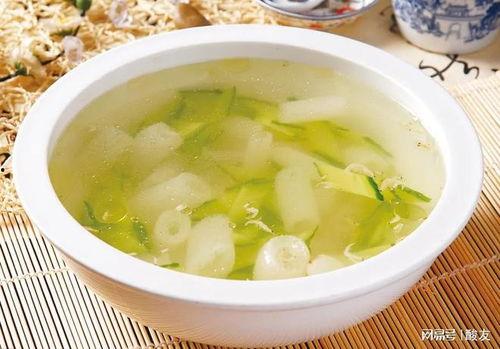 尿酸高吃瓜汤,瓜汤助力健康生活  第2张
