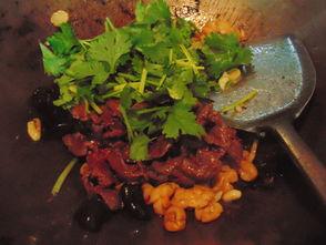 牛锅吃瓜  第3张