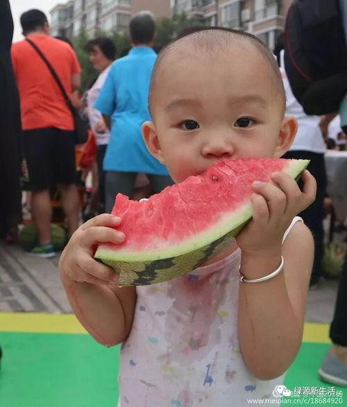 吃瓜姐妹照片大全,照片大全中的欢乐瞬间  第3张