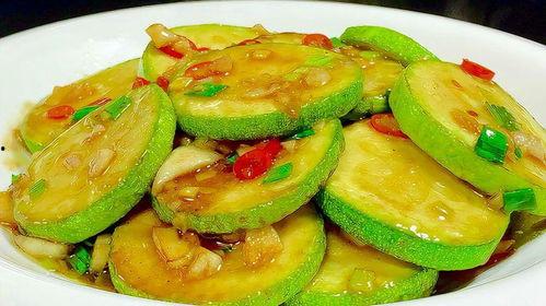 茭瓜可以煎着吃,家常美味煎茭瓜，尽享田园风味